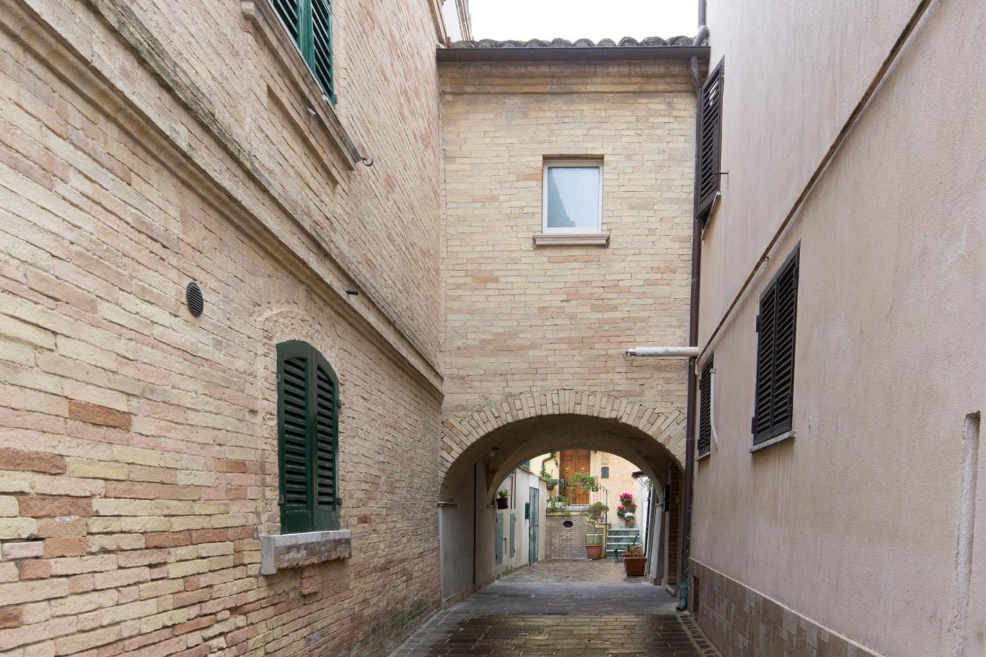 Al Belvedere Apartment II Atri Luaran gambar