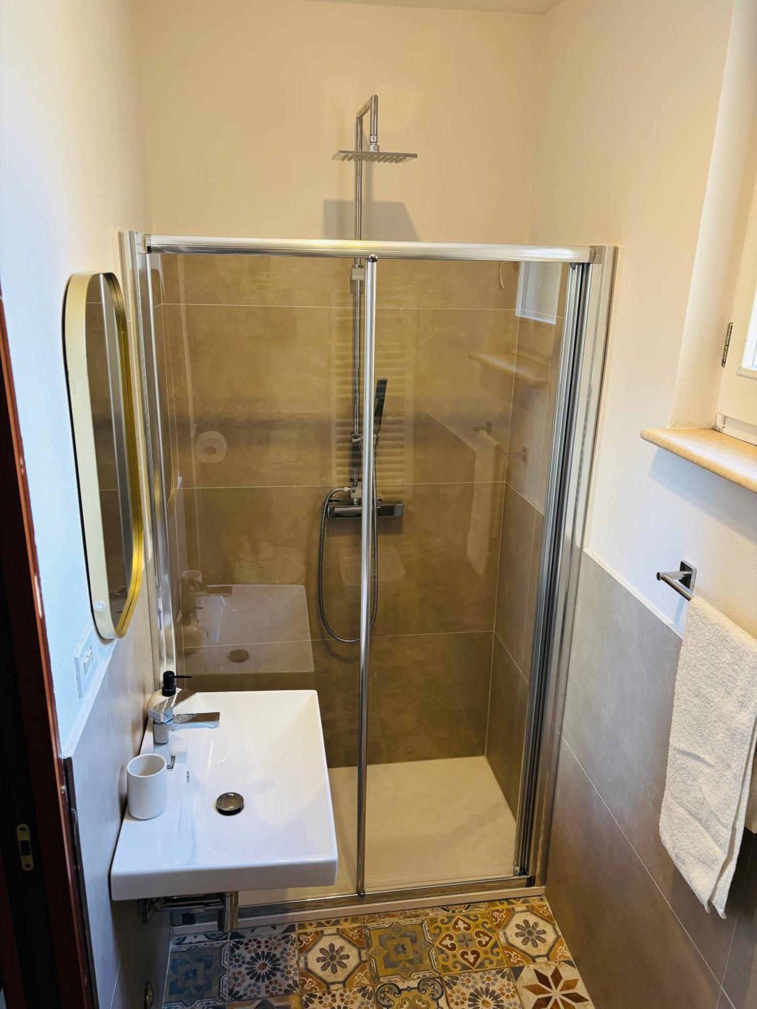 Al Belvedere Apartment II Atri Luaran gambar